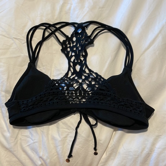 Black Abercrombie and Fitch Bikini Top - Picture 2 of 3